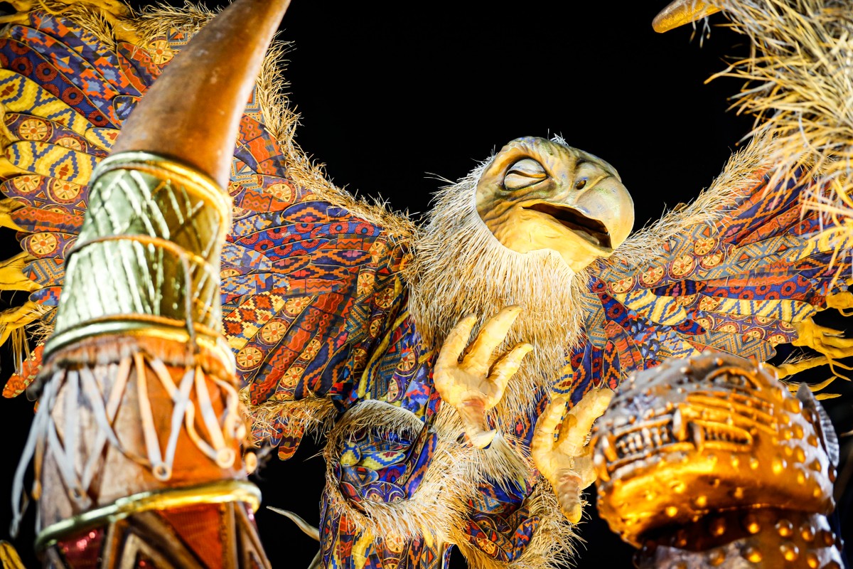 Escolas de samba ainda não receberam repasses para este carnaval; em