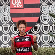 Cristiane esteve no Ninho do Urubu, onde fez exames — Foto: Paula Reis / Flamengo