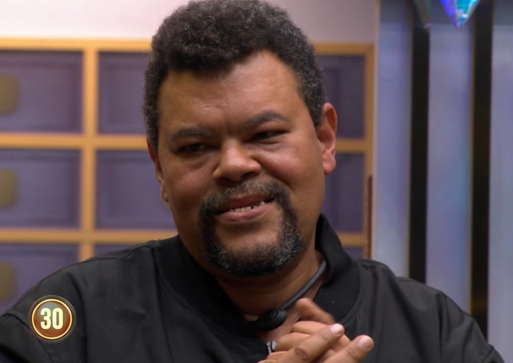 Babu Santana causa confusão sobre seu estado civil no BBB 26