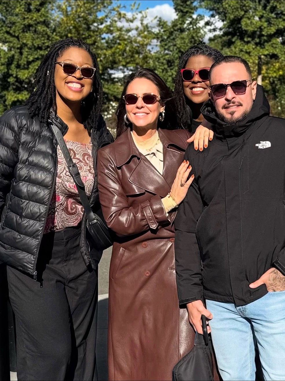 Paolla Oliveira, Diogo Nogueira e amigos em Nova York — Foto: Instagram/reprodução