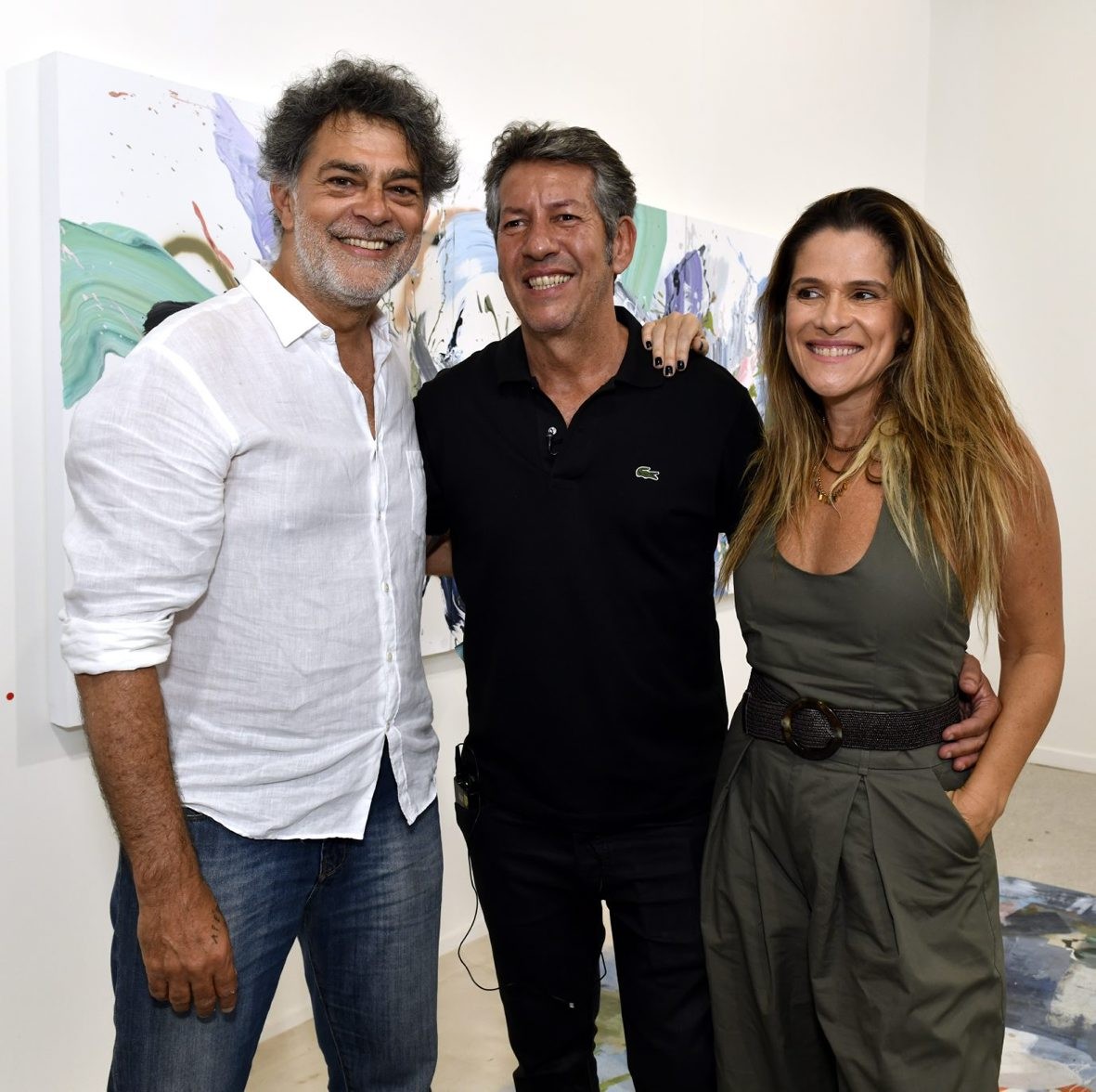 Famosos na exposição de René Machado — Foto: Cristina Granato/ divulgação