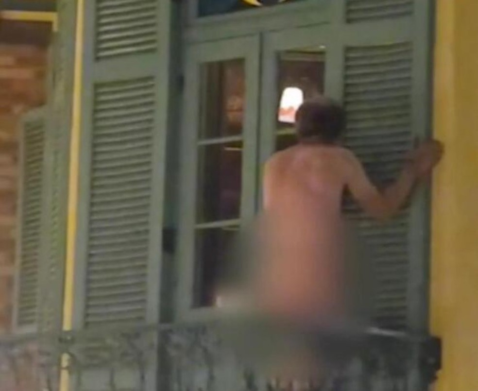 Visitante &eacute; preso ap&oacute;s circular pelado por atra&ccedil;&atilde;o da Disneyl&acirc;ndia &mdash; Foto: Reprodu&ccedil;&atilde;o