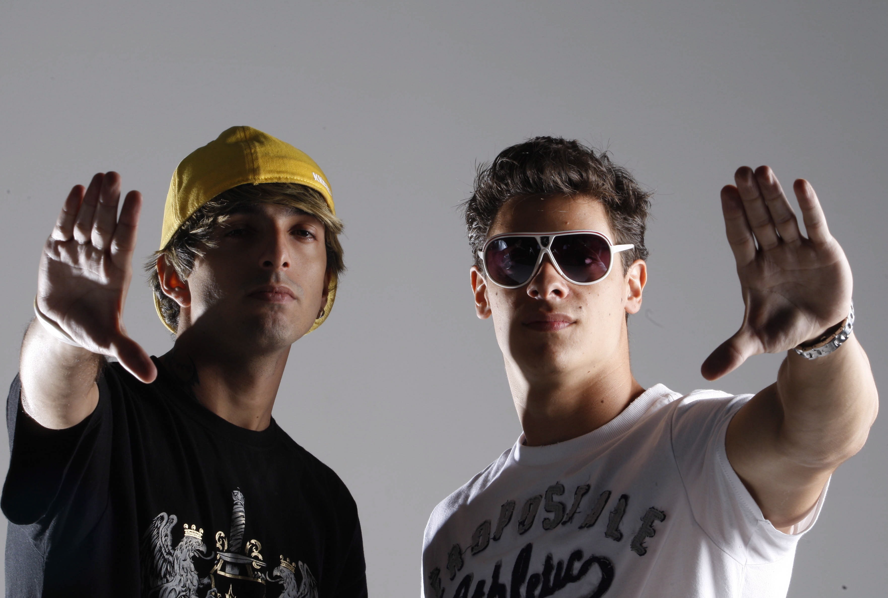 Leo Stronda reflete sobre vida e tragédia de amigo após saída do Bonde da Stronda