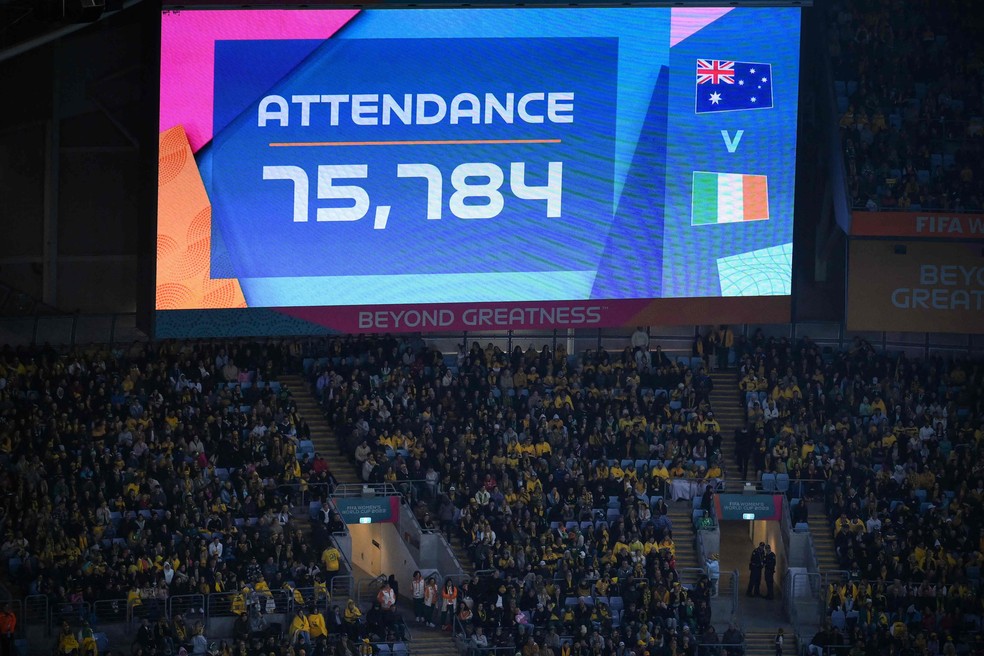 Estreia da Austrália teve recorde de público da seleção feminina no país — Foto: Franck Fife/AFP