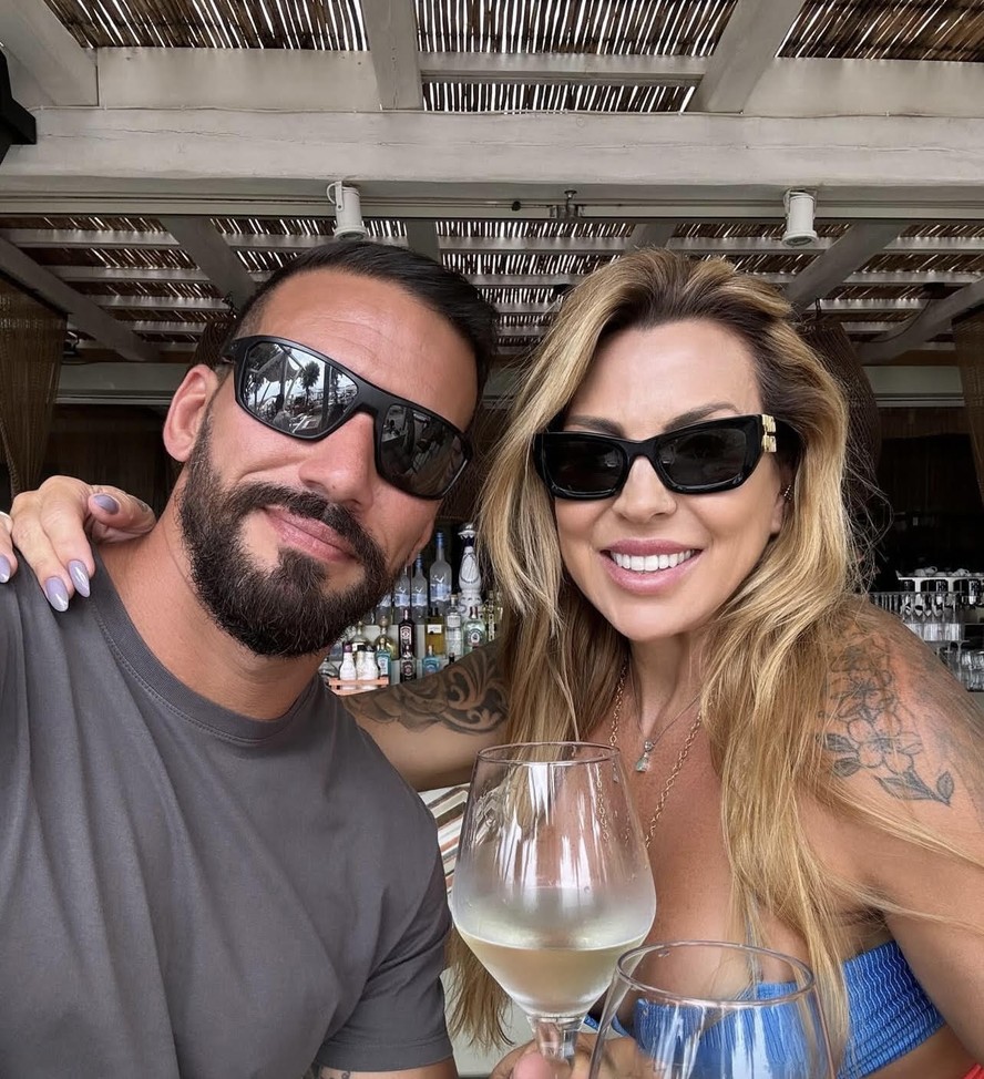 João Pedro e Tula em foto postada em rede social