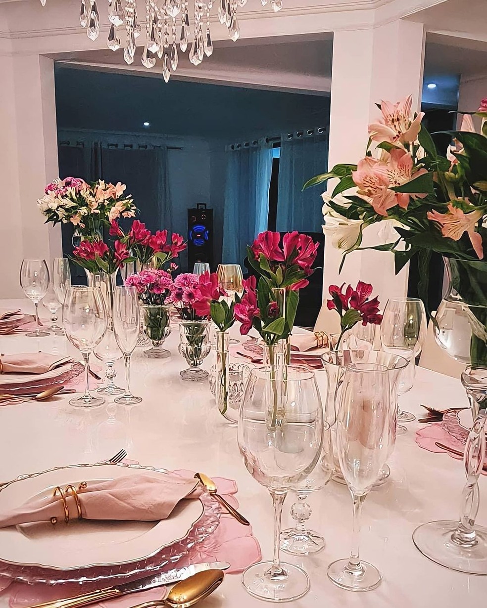 Casa de Pop e Emilene Juarez na Bahia  Foto: Reproduo/Instagram
