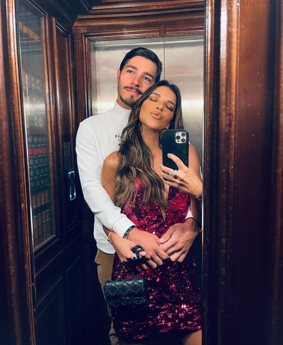 Mariana Rios com o novo namorado, Juca Diniz — Foto: Instagram