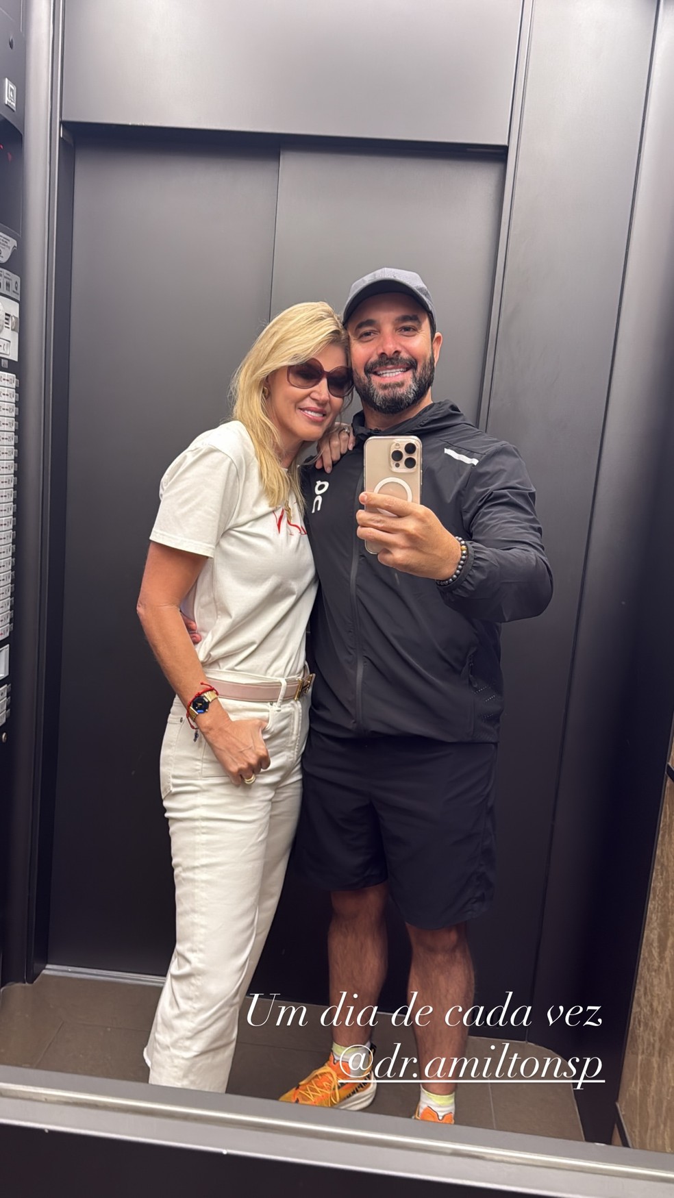 Val Marchiori com o marido, Amilton Augusto — Foto: Reprodução/Instagram