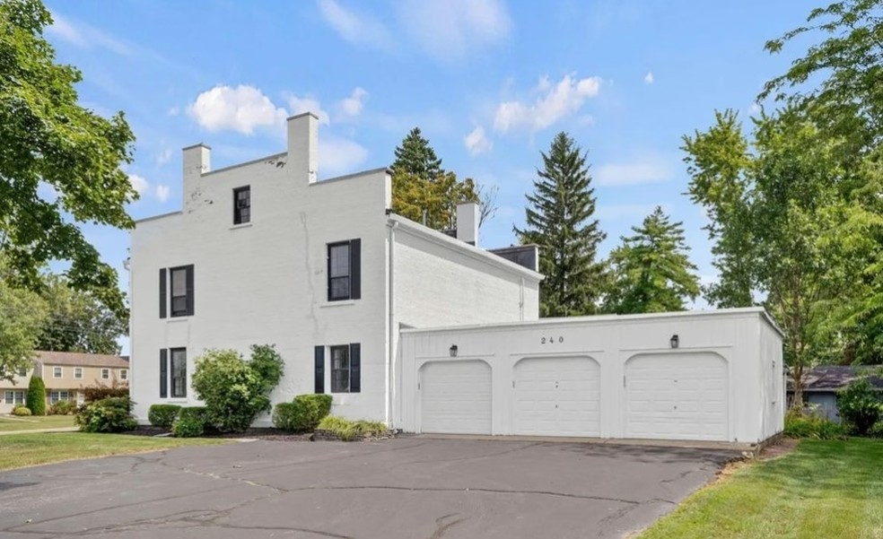 Prisão em Ohio (EUA) que virou casa está à venda por R$ 2 milhões, ainda com as celas originais — Foto: Reprodução/Realtor.com