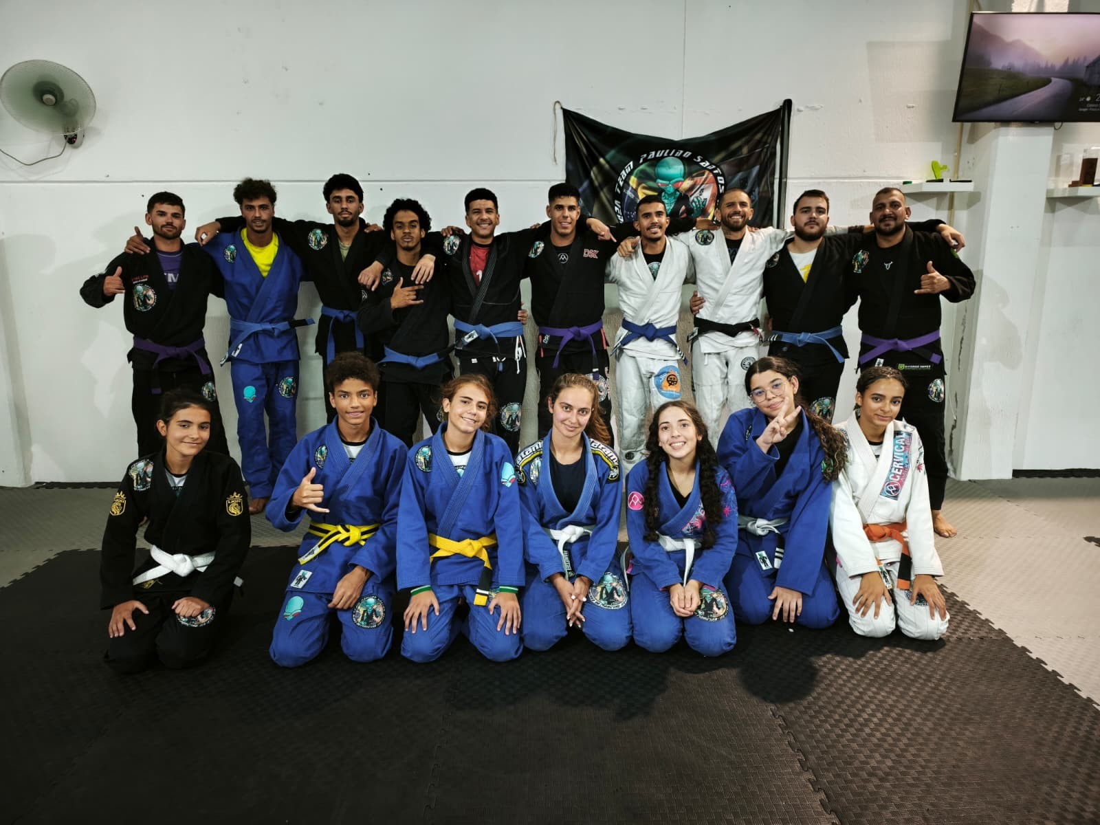 Brasileiro que criou projeto social de jiu-jitsu em Portugal prepara equipe para Mundial da ISBJJA em Cascais