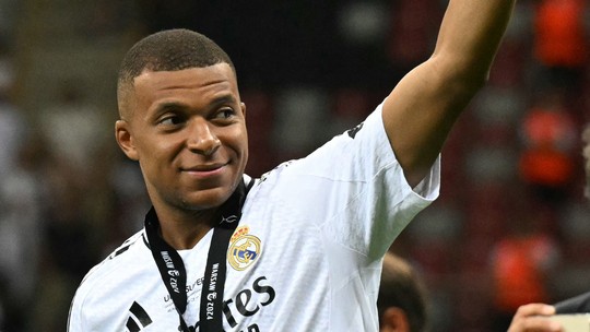'Um batismo de sonho', destaca jornal francês após estreia de Mbappé no Real Madrid
