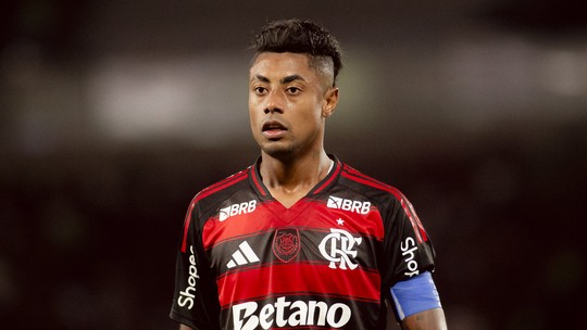 Bruno Henrique é alvo de processo judicial para reconhecimento de paternidade