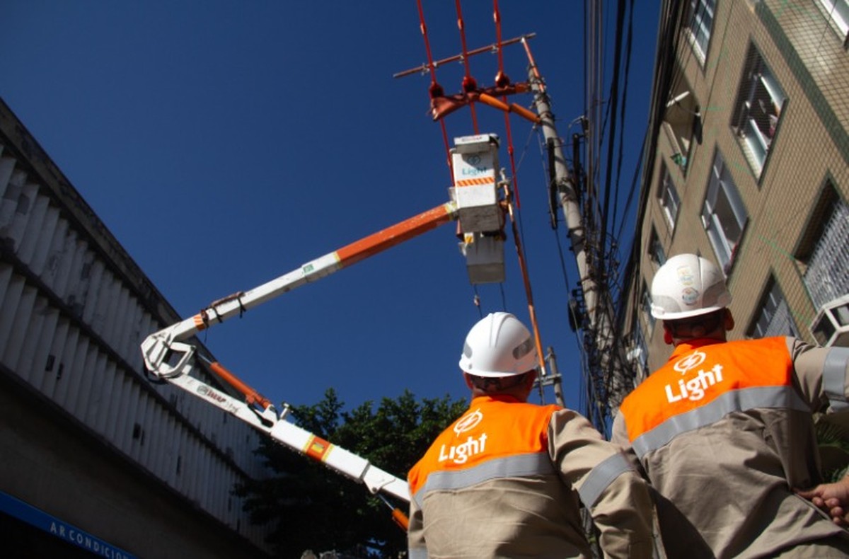 Procon-RJ multa Light em mais de R$ 9 milhões por falhas na prestação ...