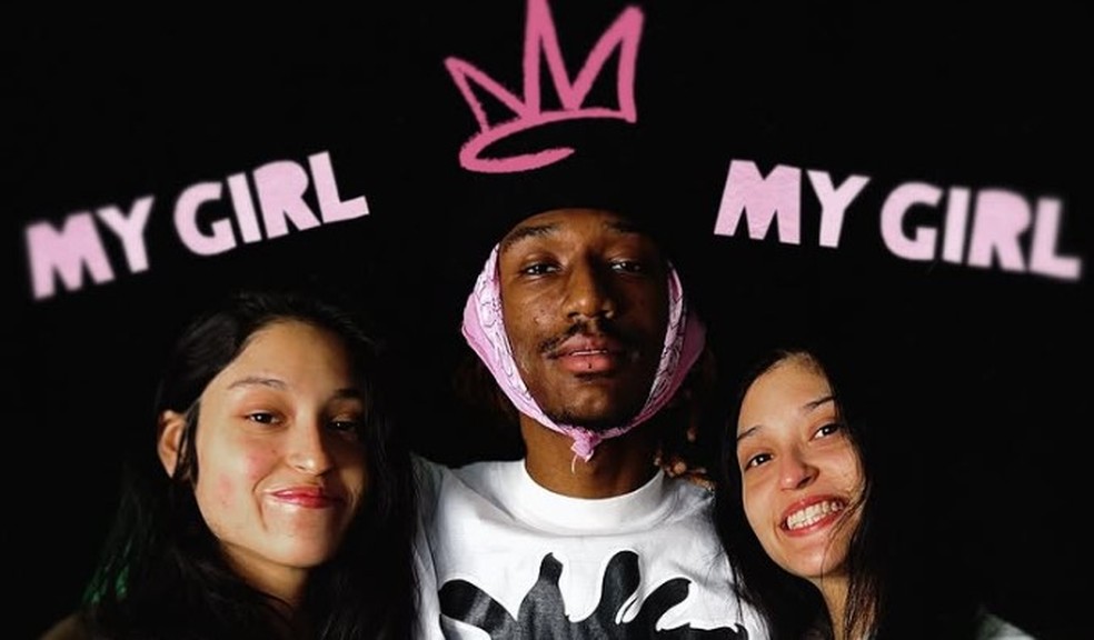 Gêmeas Maddie e Ivy Mora vivem romance com Fetti Rawlings — Foto: Reprodução/Instagram