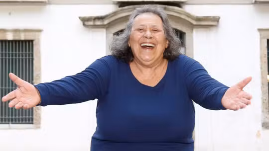 Morre Teuda Bara, atriz de 'Meu pedacinho de chão' e 'Menino Maluquinho', aos 84 anos Morre Teuda Bara, atriz de 'Meu pedacinho de chão' e 'Menino Maluquinho', aos 84 anos