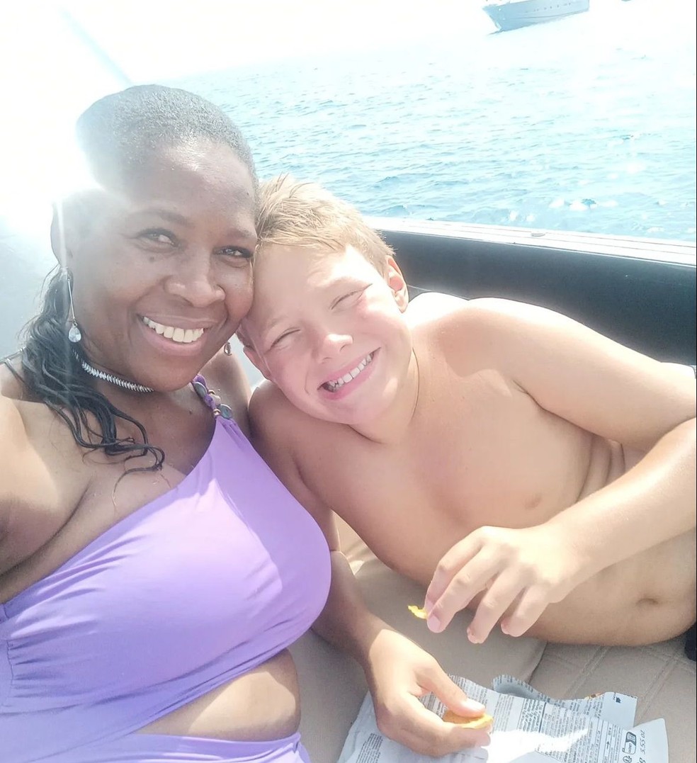 Carol Dantas conta que babá do seu filho com Neymar estudou e hoje é esteticista em Madri: 'Próprio esforço'