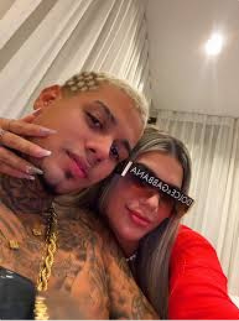 Com mais de 1 milhão de seguidores, novo affair de Poze é TikToker e já ...
