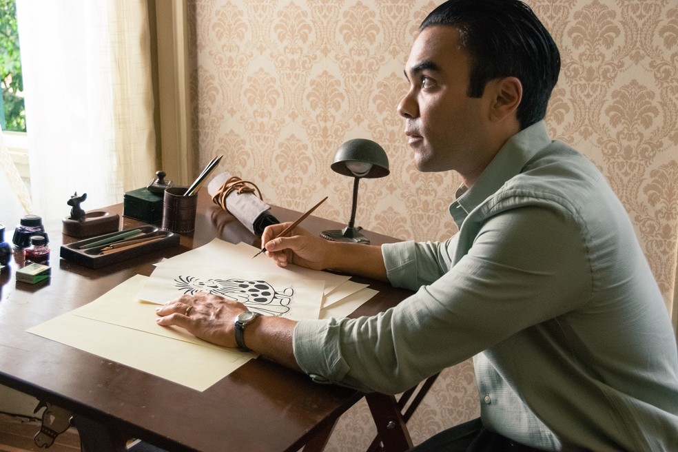 Mauro Sousa, filho de Mauricio de Sousa, interpreta o desenhista em filme — Foto: Vantoen Pereira Jr./Divulgação