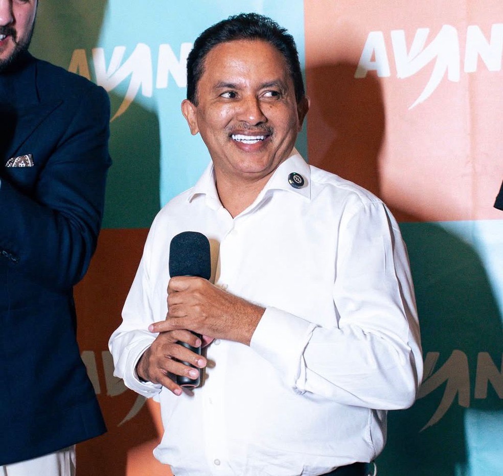 Pr&eacute;-candidato, Manoel Gomes, do 'Caneta Azul', n&atilde;o sabe responder sobre propostas &mdash; Foto: Reprodu&ccedil;&atilde;o/Instagram