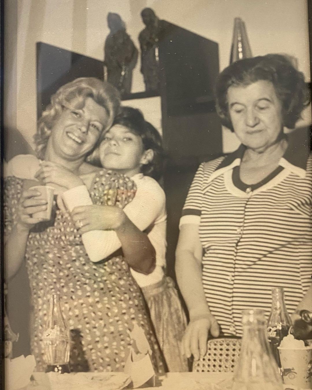 Cintia Abravanel com a mãe e avó — Foto: reprodução/ instagram 
