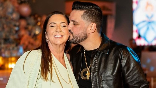 Mãe de Virginia Fonseca e ex-namorado sanfoneiro dão sinais de reconciliação após polêmica