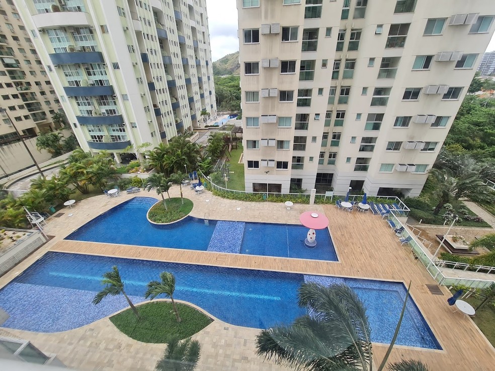 Ex-goleiro Bruno vendeu apartamento bloqueado pela Justiça — Foto: reprodução