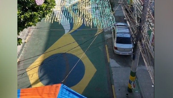 Rua mais bonita para a Copa do Mundo: endere&ccedil;o de Vicente de Carvalho vence concurso da prefeitura 