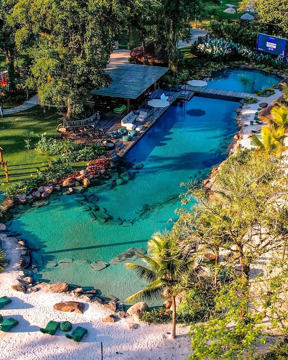 O lago da mansão de Neymar em Mangaratiba — Foto: Instagram