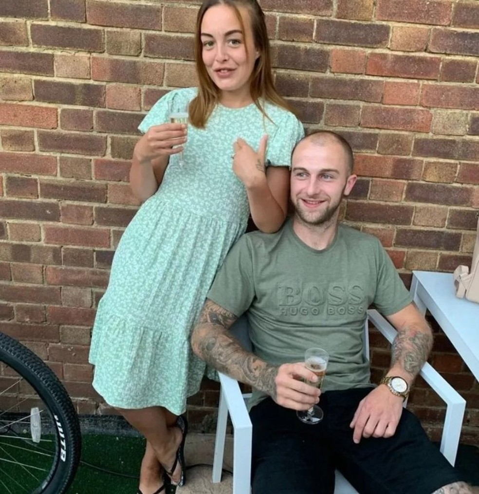 Beth Martin com o marido, Luke — Foto: Reprodução/GoFundMe