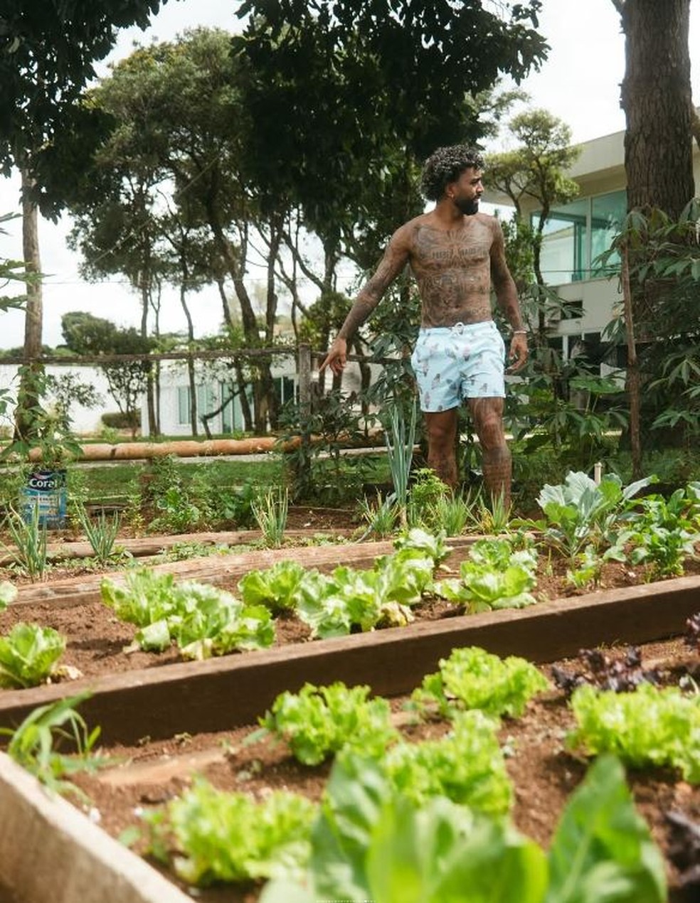 Gabigol: rotina pacata gera critica de torcedores &mdash; Foto: rep/ instagram