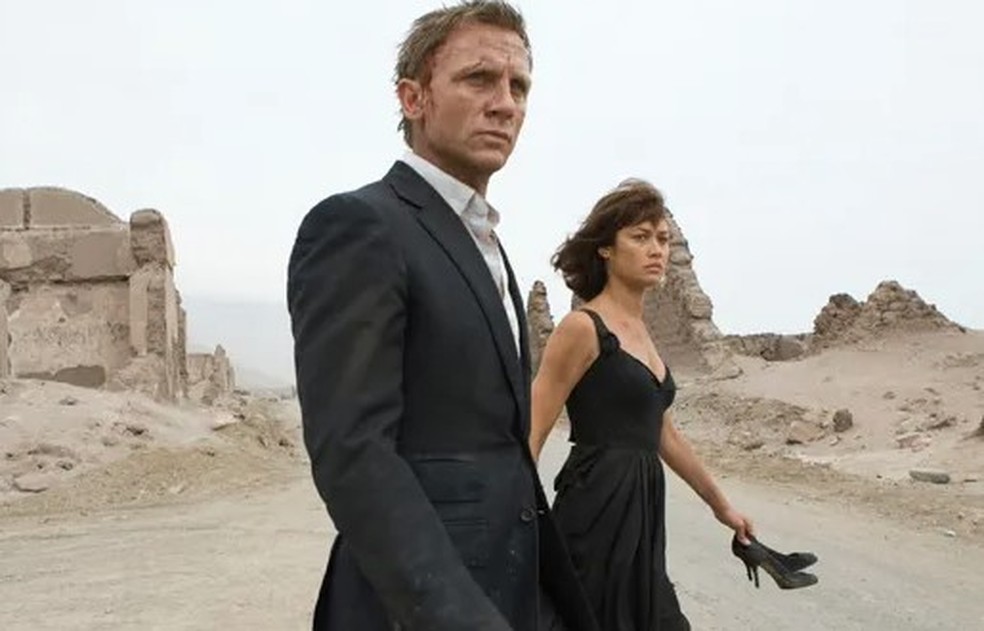 Olga Kurylenko, em '007 - Quantum of Solace' — Foto: Reprodução