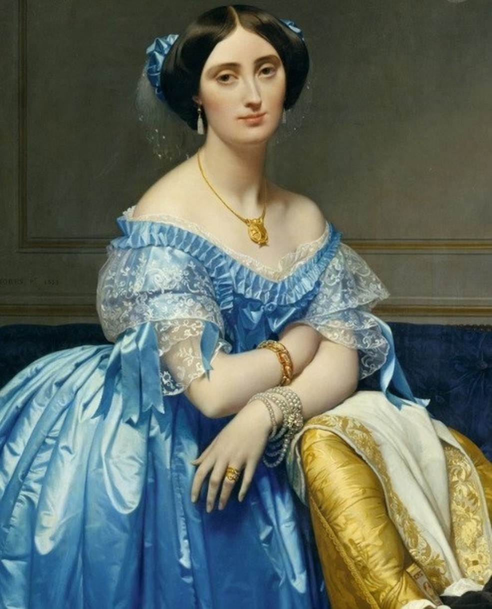 Mulheres pintavam as veias na área do pescoço e do decote com tinta azul para criar a ilusão de uma pele delicada e fina — Foto: Reprodução