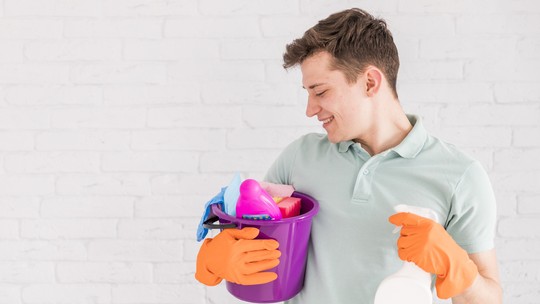 Dez dicas para deixar a casa pronta para o almoço de Dia das Mães em apenas uma hora