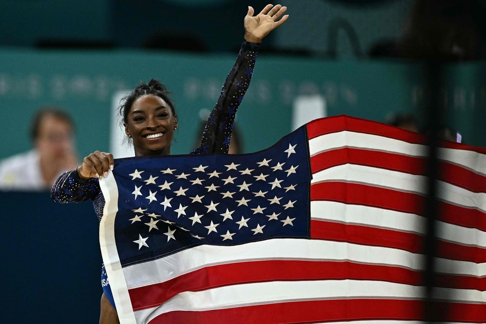 Simone Biles exalta Rebeca Andrade em documentário e deixa tom de ...