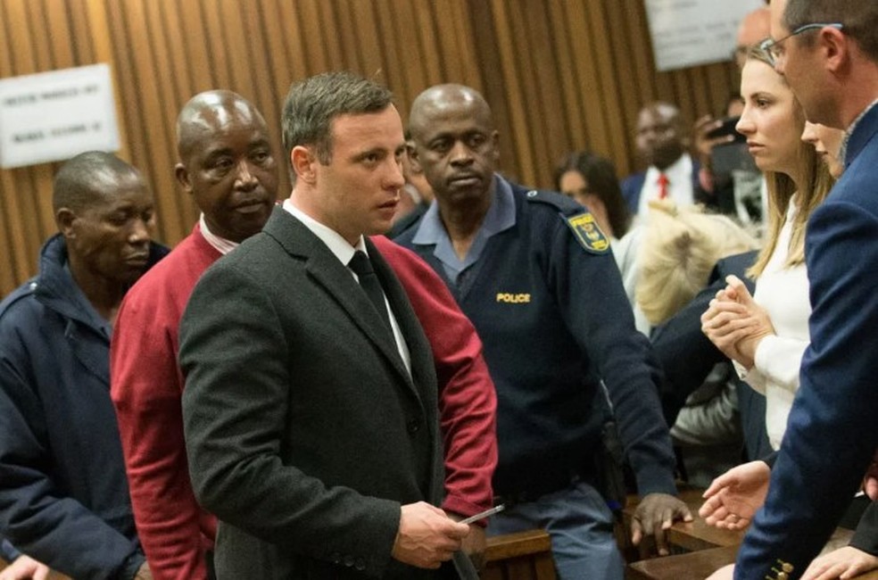 Pistorius em tribunal de Pretoria, em 2016 — Foto: AFP