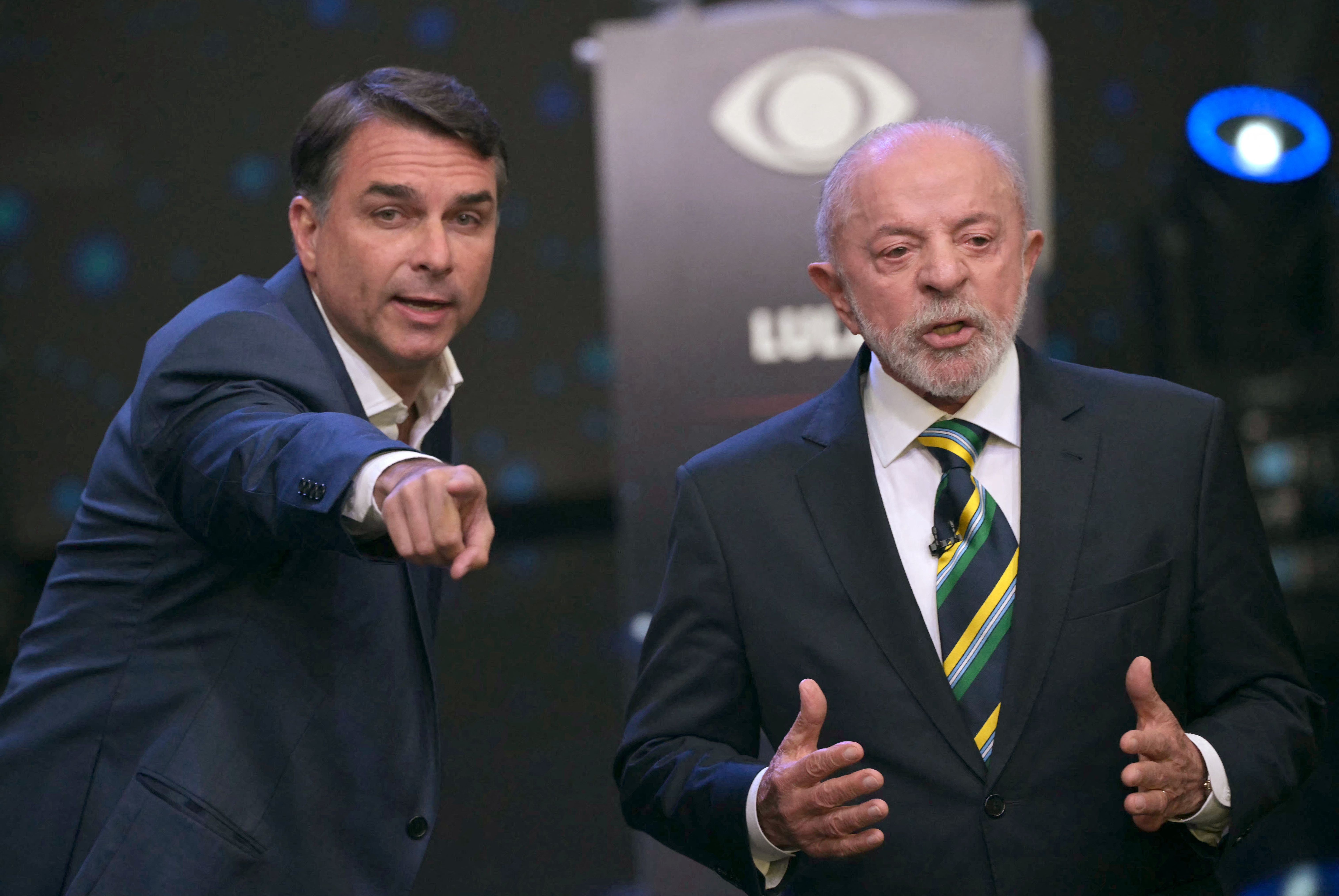 Pesquisa Quaest: Flávio tem 45%, e Lula marca 44%; distância diminui a quatro dias da eleição