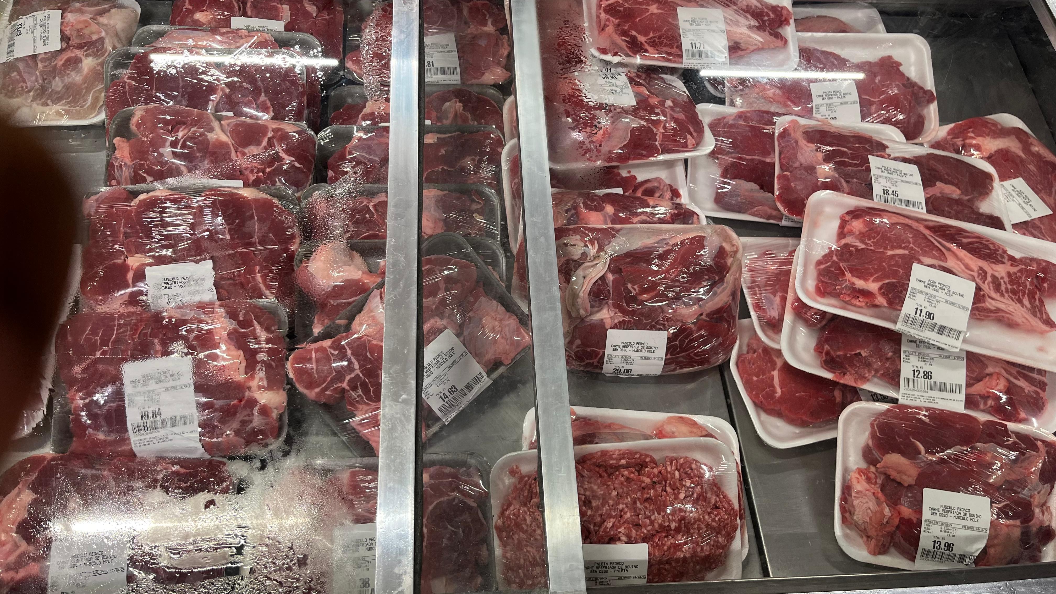 Brasil pagará sobretaxa de 55% para carne bovina exportada para China a partir de hoje