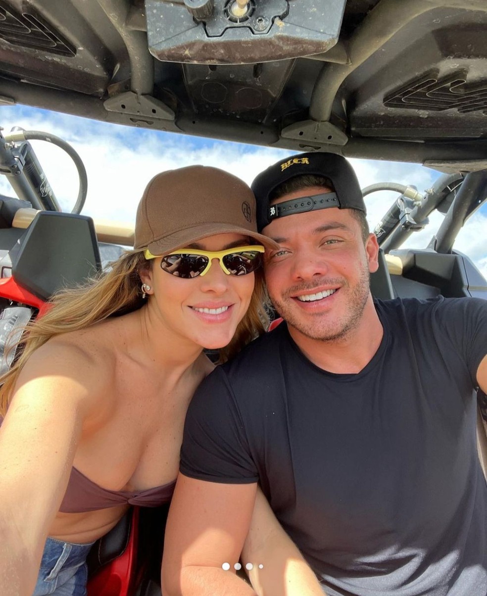 Wesley Safadão com a mulher, Thyane Dantas — Foto: Instagram
