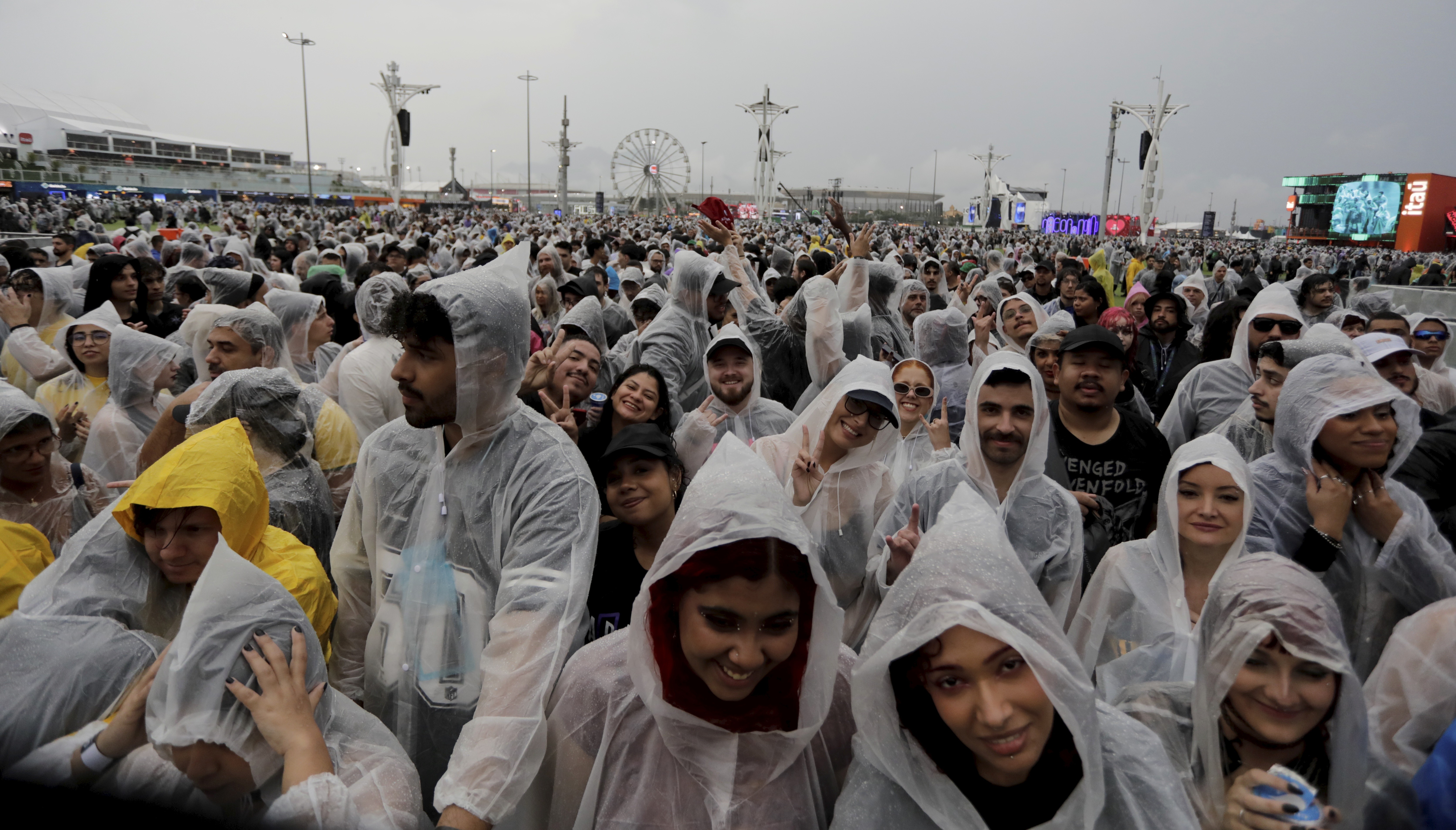 Fundação Cacique Cobra Coral defende sua atuação em meio a críticas durante o Rock in Rio