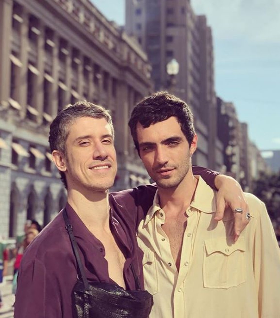 Theodoro Cochrane e o modelo Fabricio Santana terminaram o romance em 2021 &mdash; Foto: Instagram