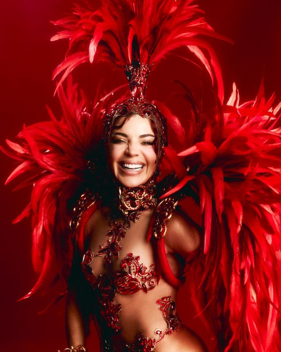 Gkay estreia no carnaval carioca como musa do Salgueiro — Foto: Igor Melo/ div