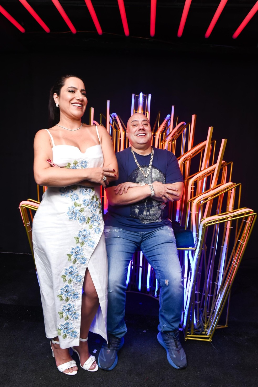 Joãozinho King e sua irmã, Lilian Martins: os donos do camarote — Foto: Divulgação