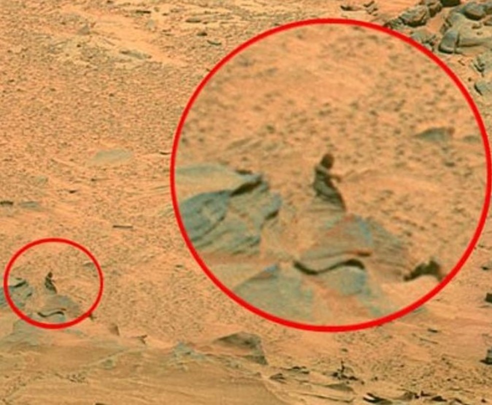 Em 2007, o rob&ocirc; Spirit registrou uma 'figura humana' na superf&iacute;cie de Marte &mdash; Foto: Reprodu&ccedil;&atilde;o/Nasa