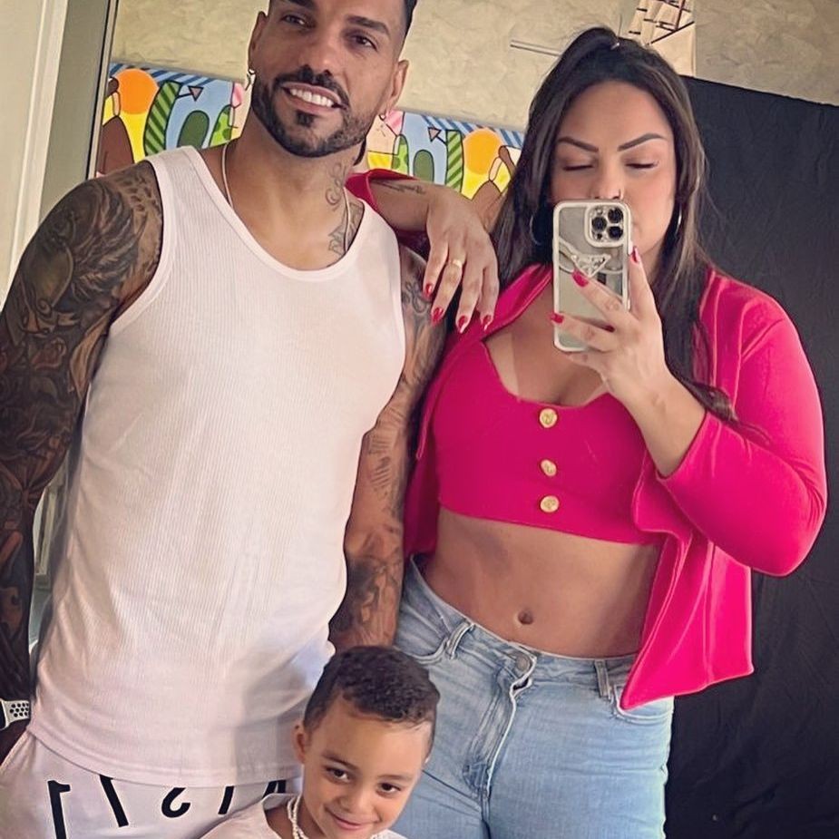 Andressa Soares, a Mulher Melancia, reaparece ao lado do marido jogador ...