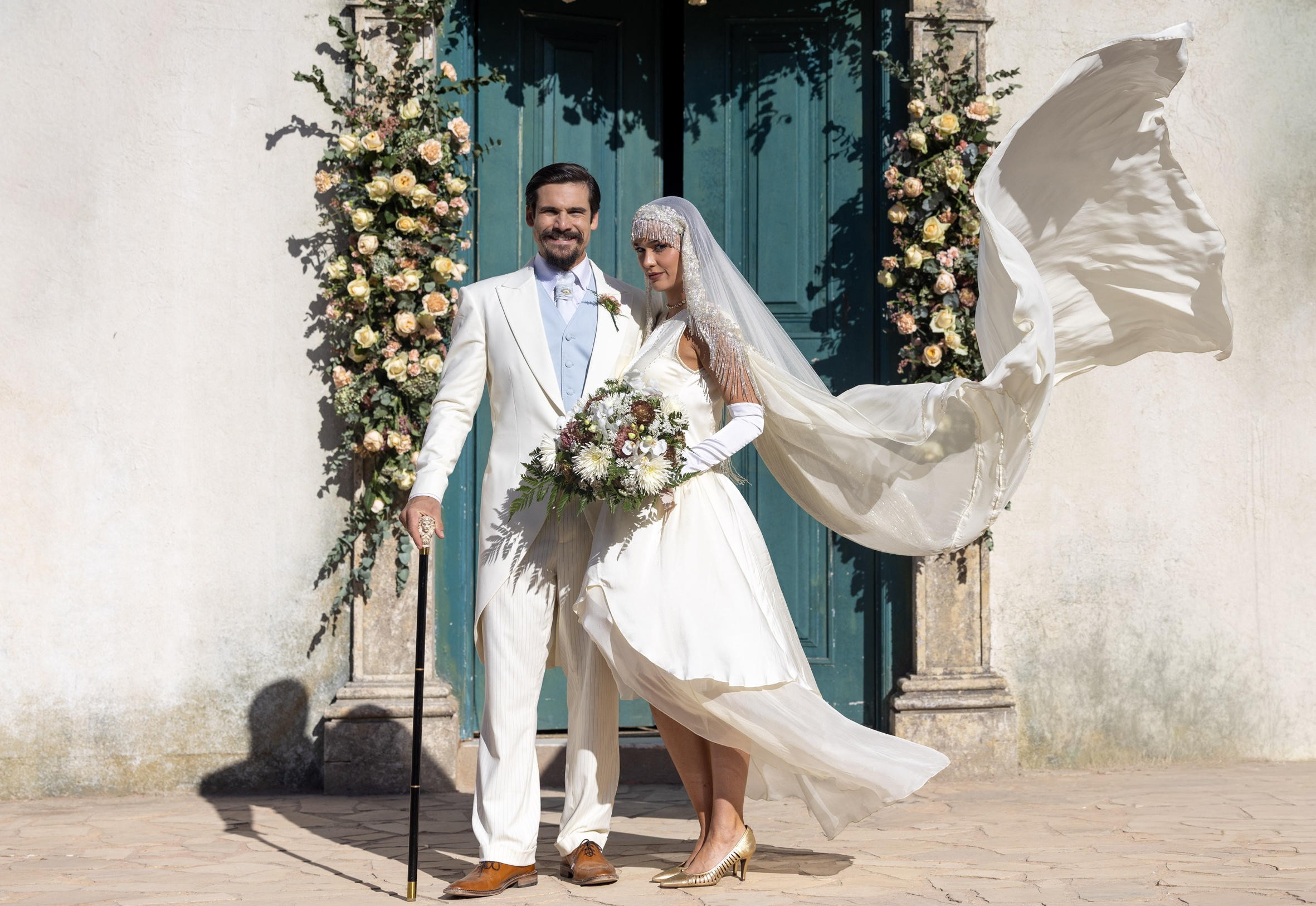 ‘A nobreza do amor’: Virgínia e Mirinho se casam; veja fotos do vestido da noiva