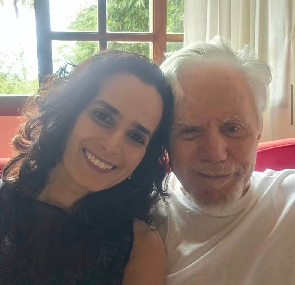Reginaldo Faria com a nova namorada, Joana Werneck — Foto: Instagram