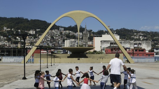 Escolas do Rio terão professores de Educação Física especializados para lidar com crianças autistas