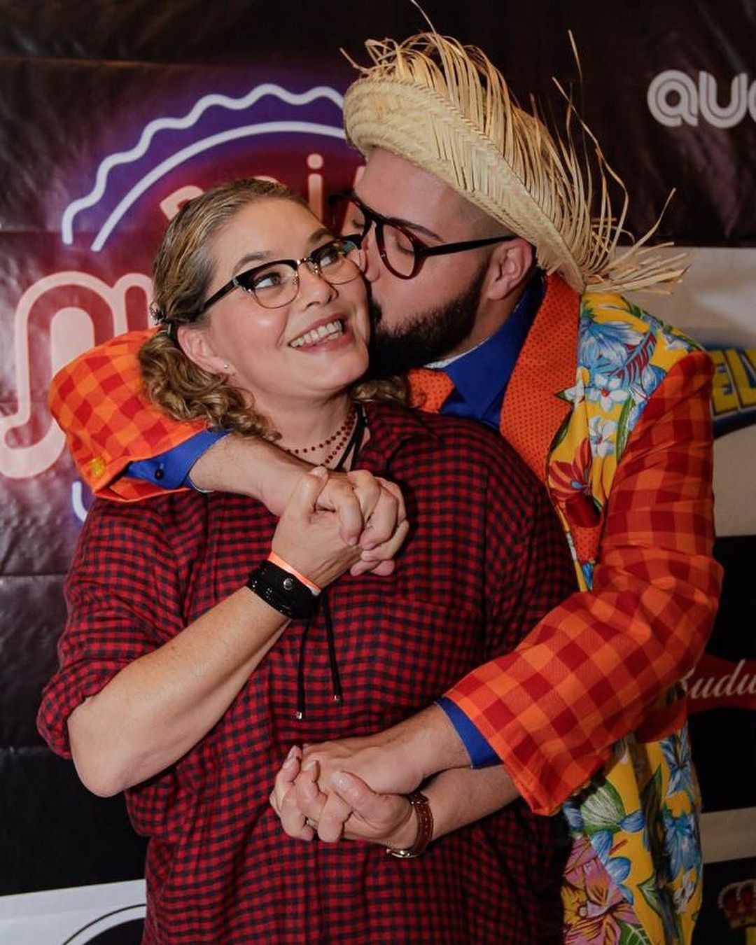Tiago Abravanel com a mãe, Cintia — Foto: Reprodução/Instagram