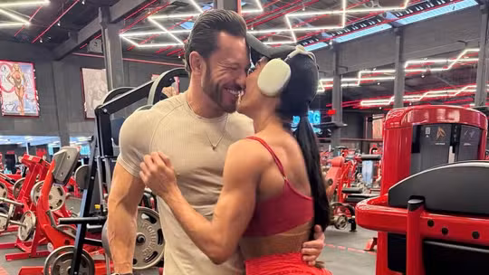 Gracyanne Barbosa Revela Novo Romance com Empresário em Clique Romântico na Academia