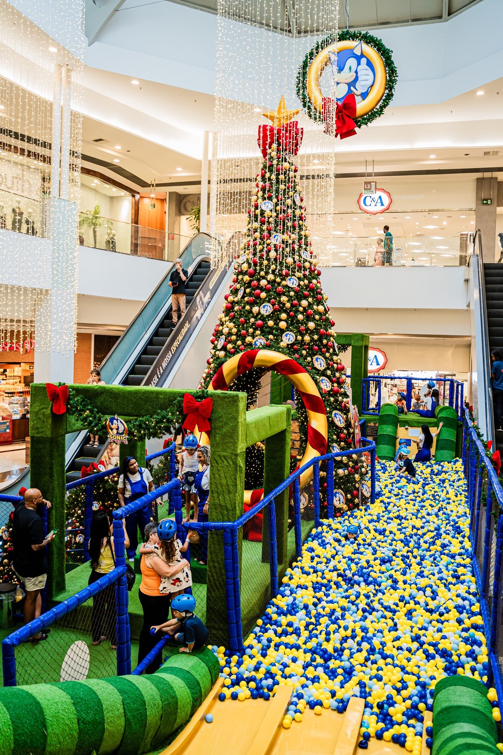 Shoppings abrem as portas para o Natal; confira as decorações e atrações  que prometem encantar crianças e adultos neste fim de ano